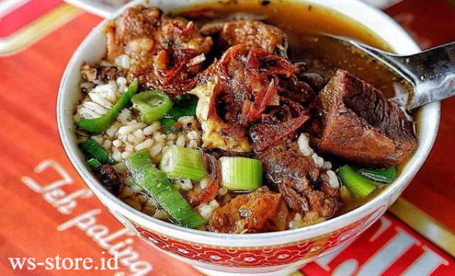 Wisata Kuliner Pemalang: Nasi Grombyang